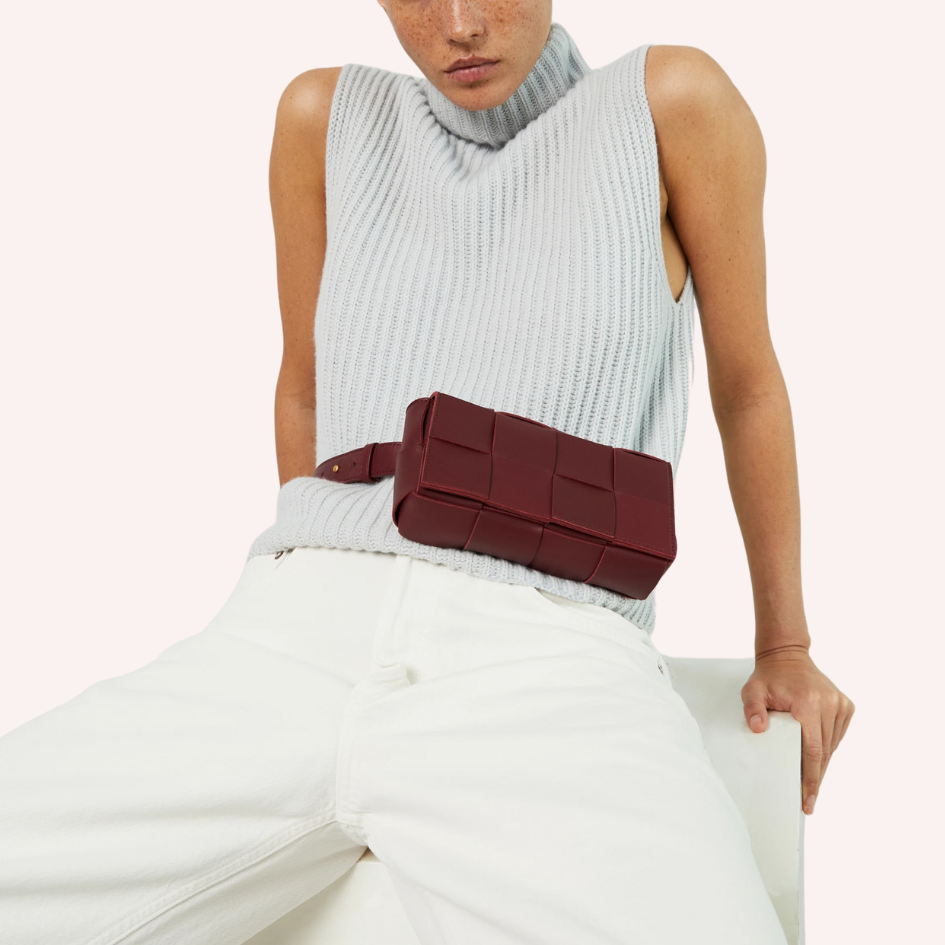 Glamora | Luxurious & Modern Belt Bag for Women