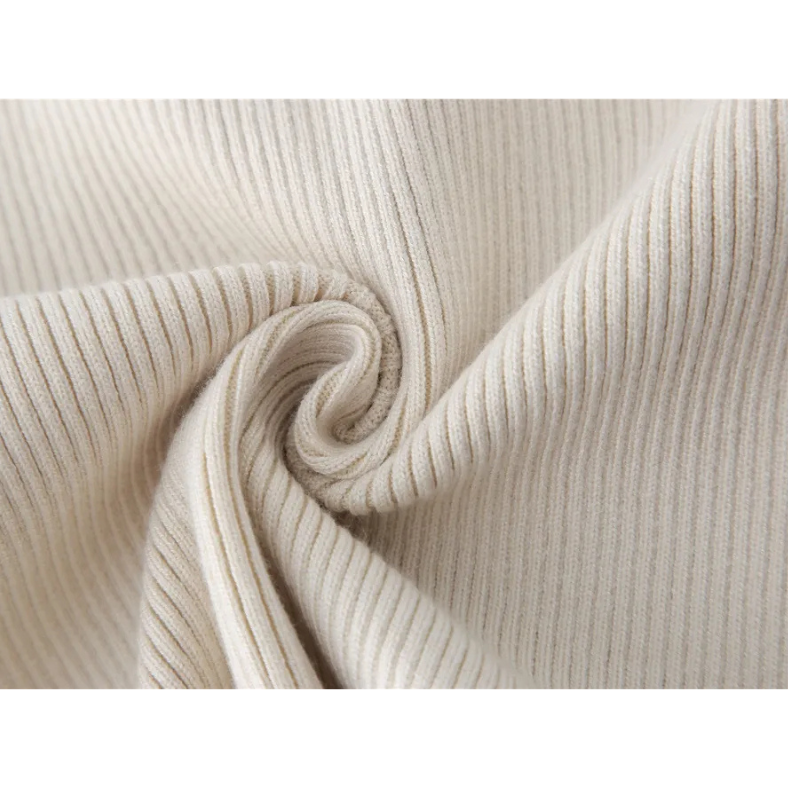 Amira | Elegant knitwear set for women