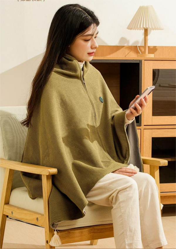 CloudCloak | Portable Heated Shawl
