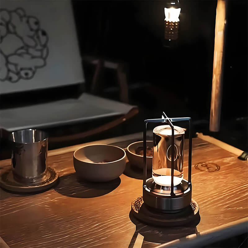 Auralight | Luxurious & Elegant Wireless Table Lamp
