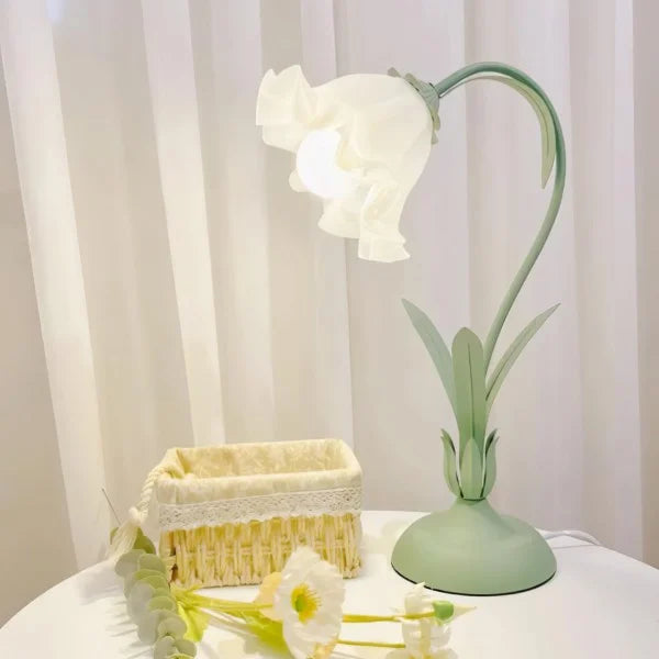 BlossomLight | Classic Adjustable Vintage Table Lamp