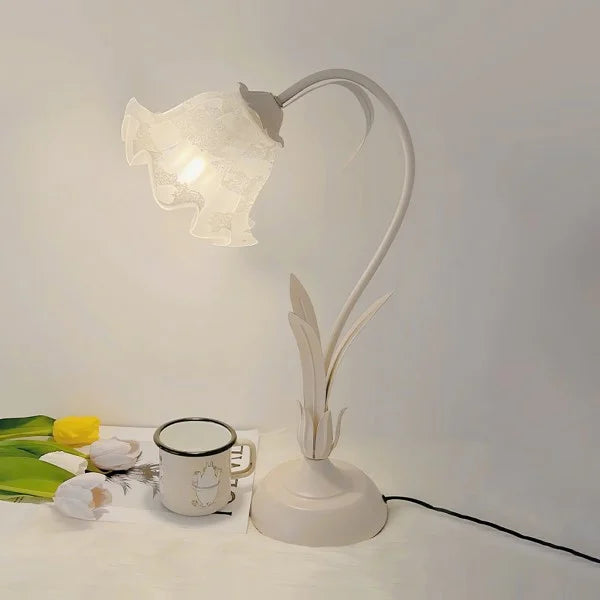 BlossomLight | Classic Adjustable Vintage Table Lamp