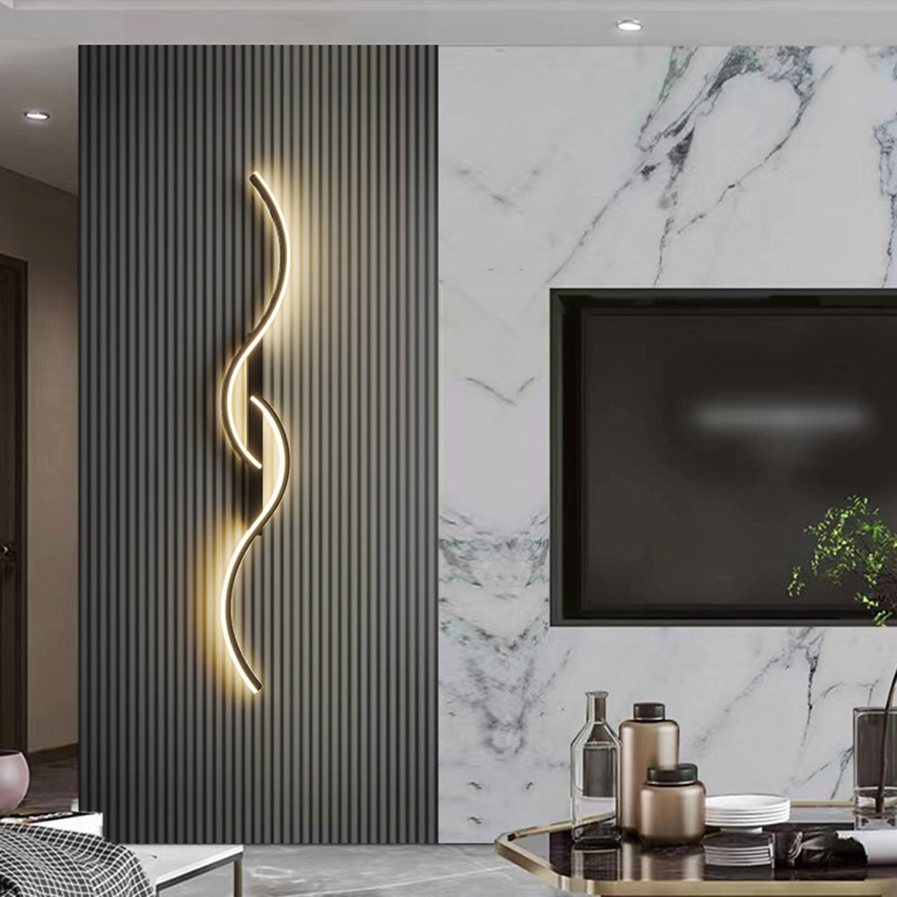 TwilightCurve | S-Shaped Wall Lamp