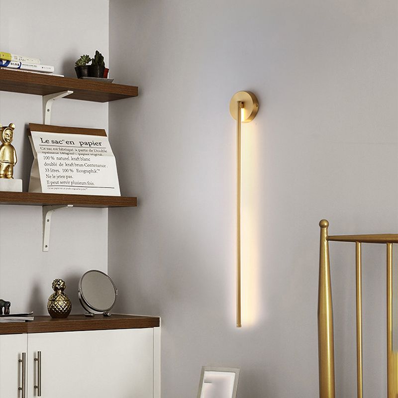 LuxLine | Vertical Wall Lamp