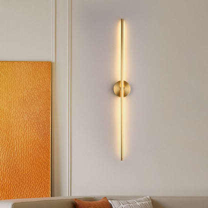 LuxLine | Vertical Wall Lamp