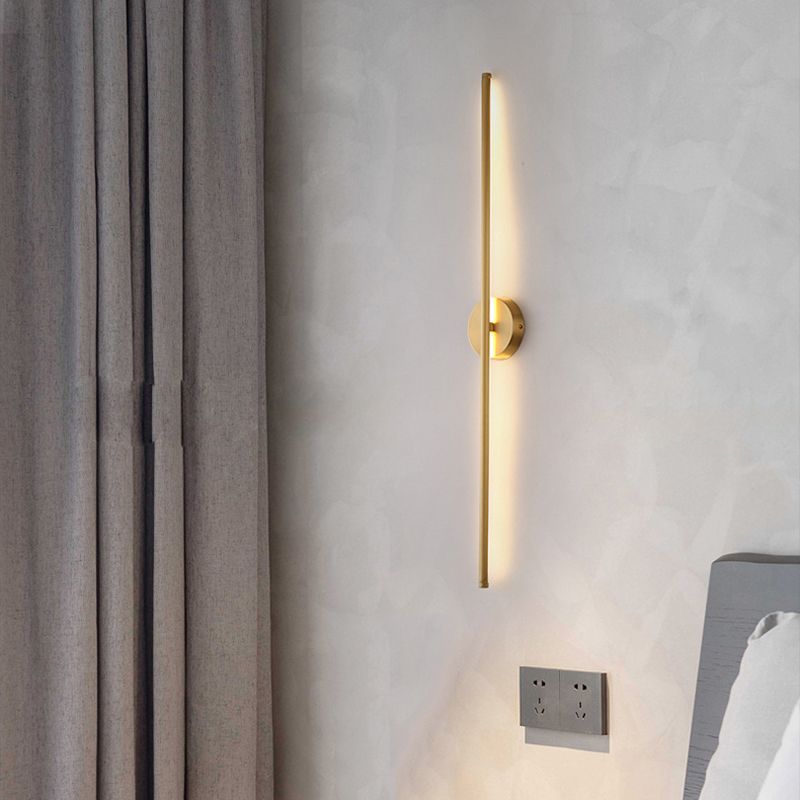 LuxLine | Vertical Wall Lamp