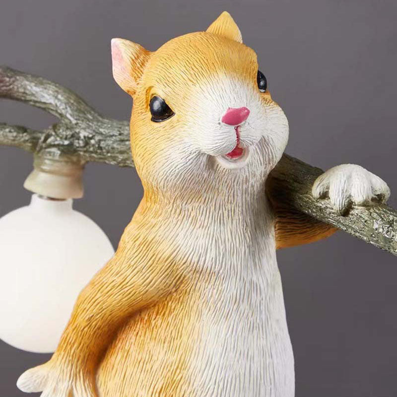 TwinkleTwig  | Nature-Inspired Squirrel & Trunk Design Table Lamp