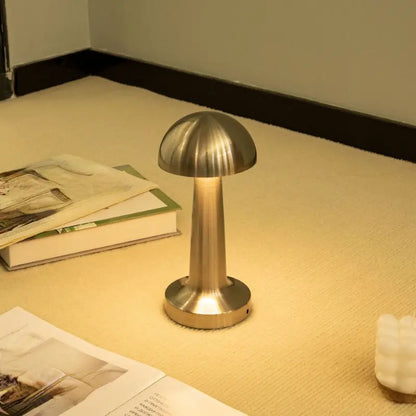 LunaGlow | Vintage & Elegant Mushroom Table Lamp