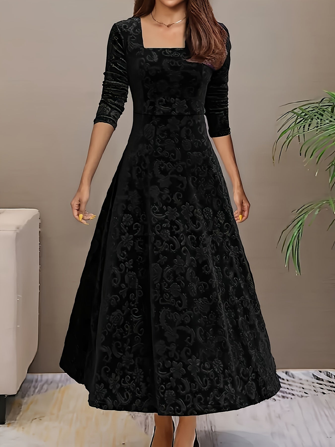 Isabella | Women's Cocktail Dress – Elegant Floral Velvet Design-5