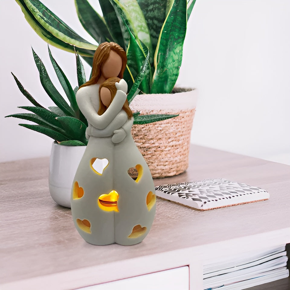 HeartGlow | Heartwarming Mother & Daughter Statue Lamp
