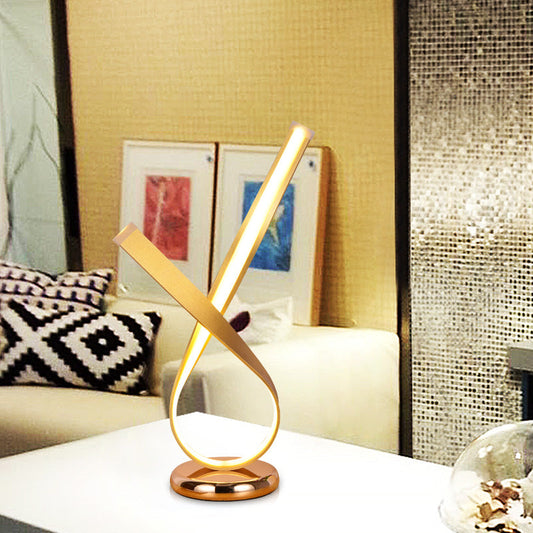 CurveLux | Artistic Curved LED Table Lamp