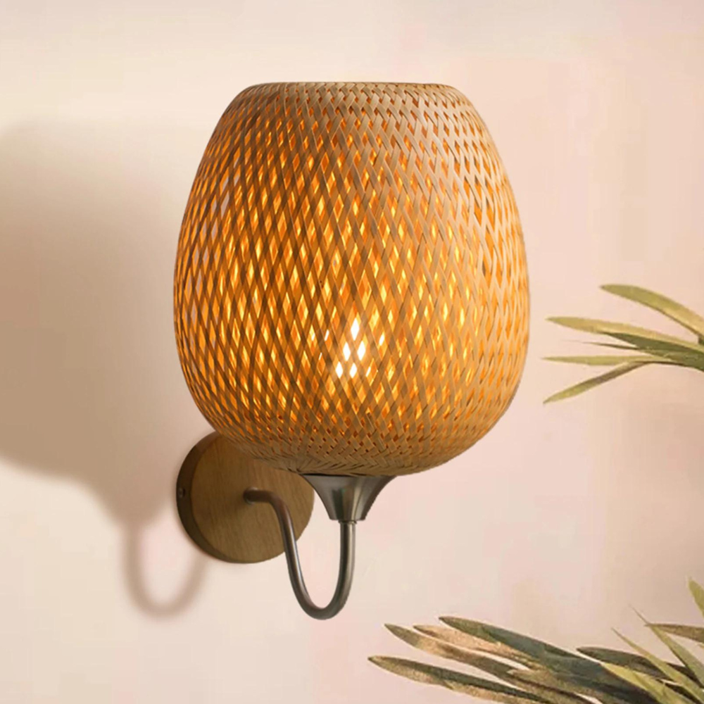 LatticeLumen | Modern Wall Light in Rattan