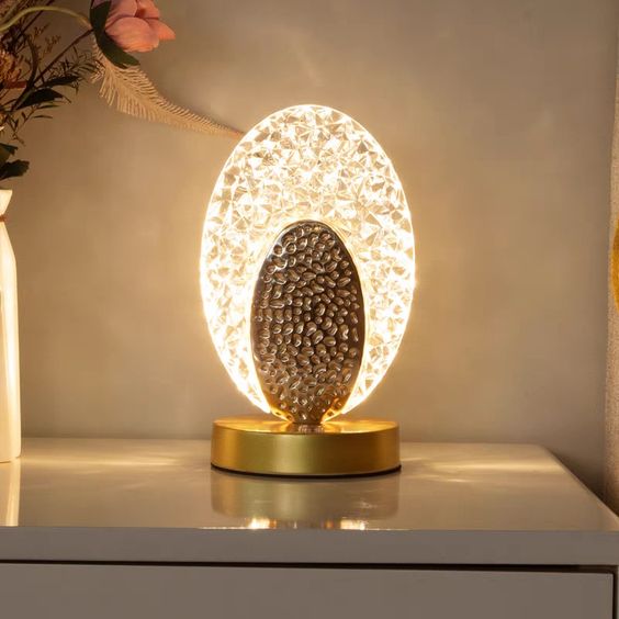 KristalAura | Modern & Luxury Peacock Table Lamp