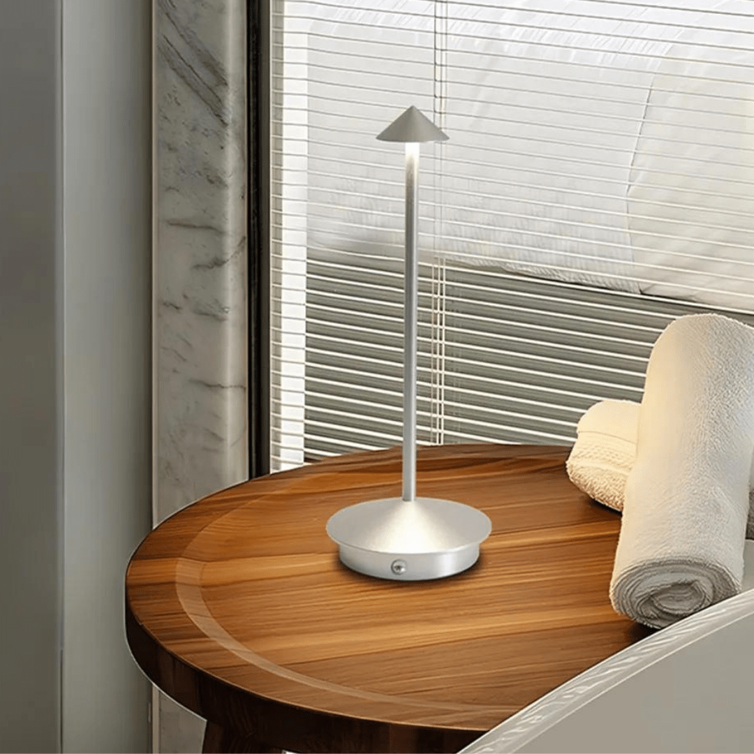 ArrowGlow | Unique wireless table lamp