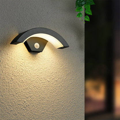 GloMotion | Modern Motion Sensor Wall Lamp