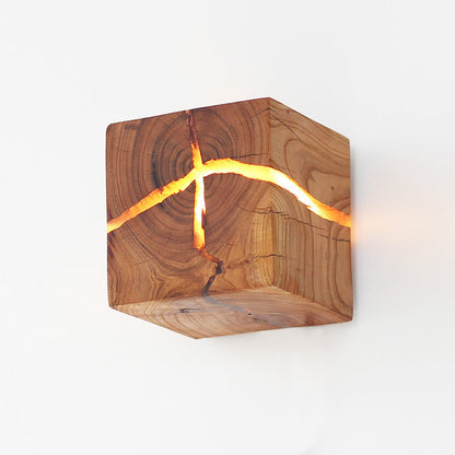 CrackGlow | Modern Cracked Wall Lamp