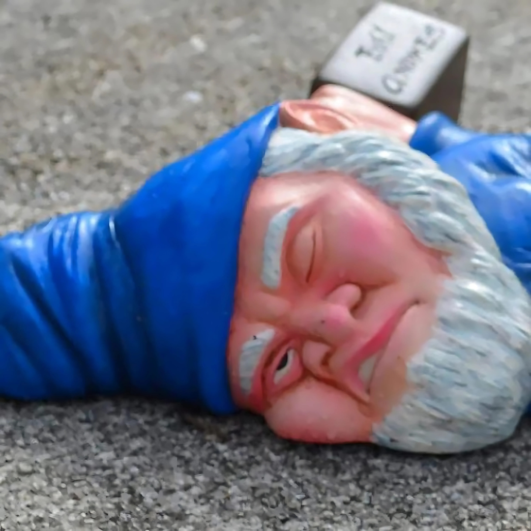 TipsyGnome | Fun Drunken Gnome Garden Sculpture