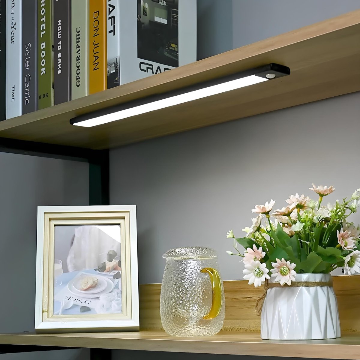 InstaBright | Rechargeable LED with Motion Sensor