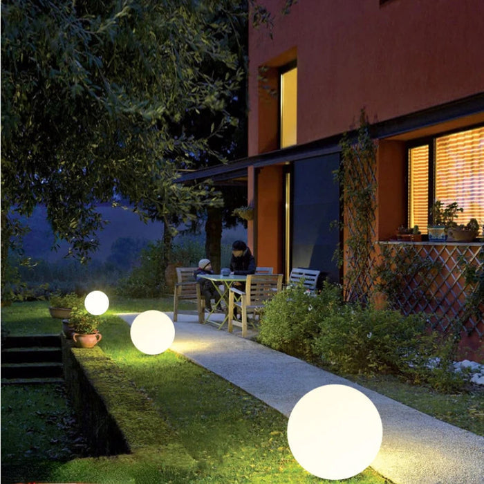 LunarSphere | Wireless Multicolored Patio Lighting