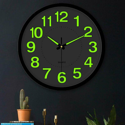 BrightTime | Glow-in-the-Dark Wall Clock