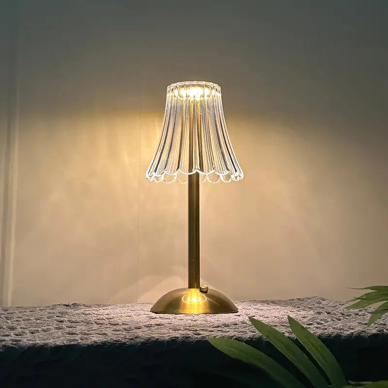 BrillianceBeam | Sleek Crystal Lamp