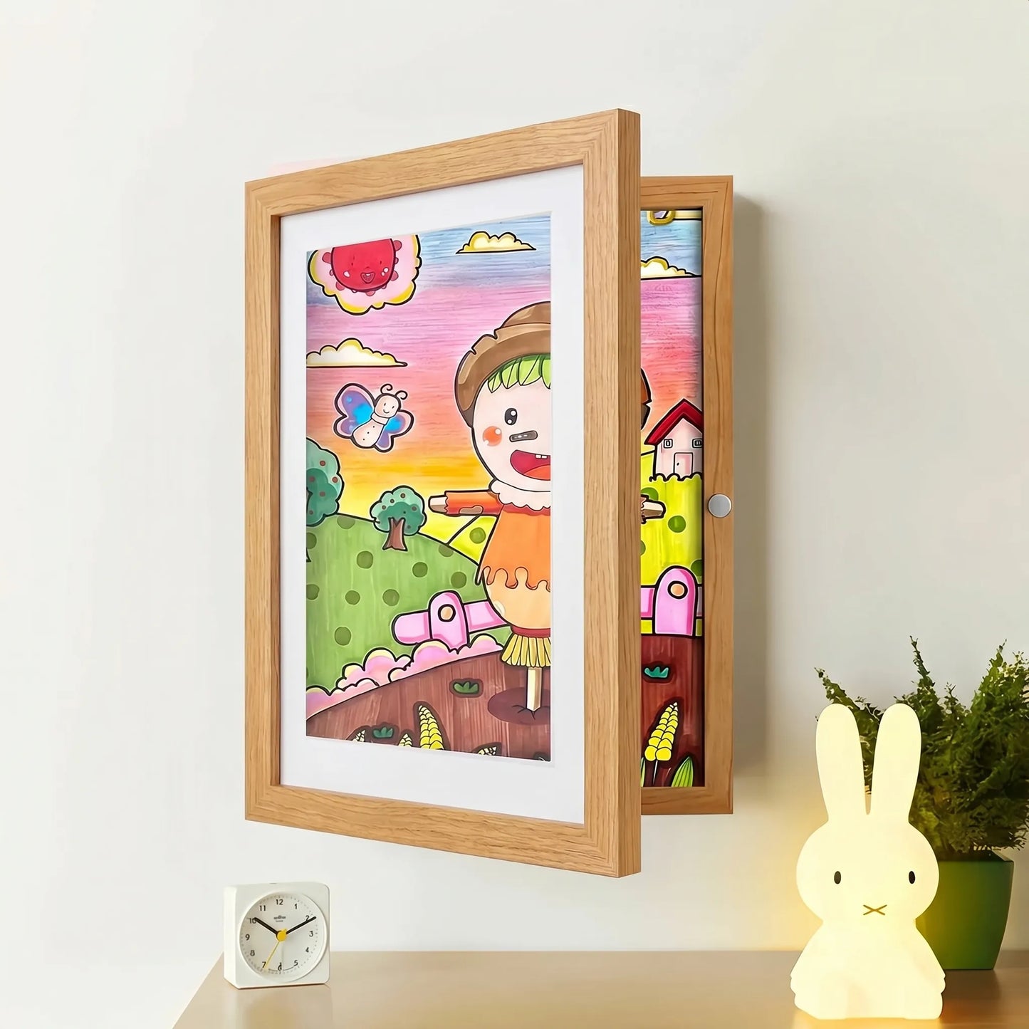 Artiva - Front-Opening Display Frame