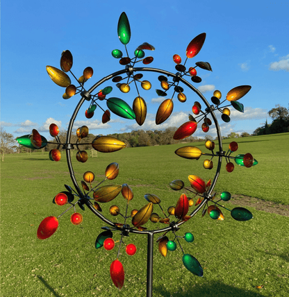 BreezeArt | Silent Garden Decoration with Rotating Leaves