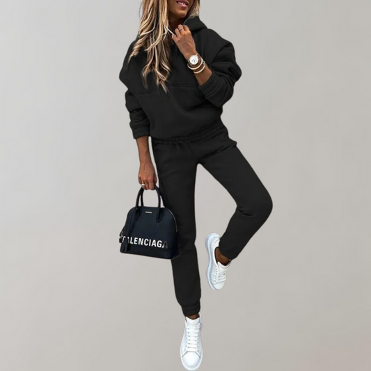 Amore | Women's Tracksuit – Chic Retro Comfort-1