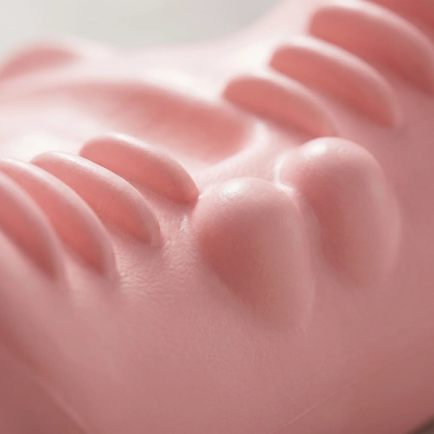 Cervilux - Contoured Neck Stretcher Block