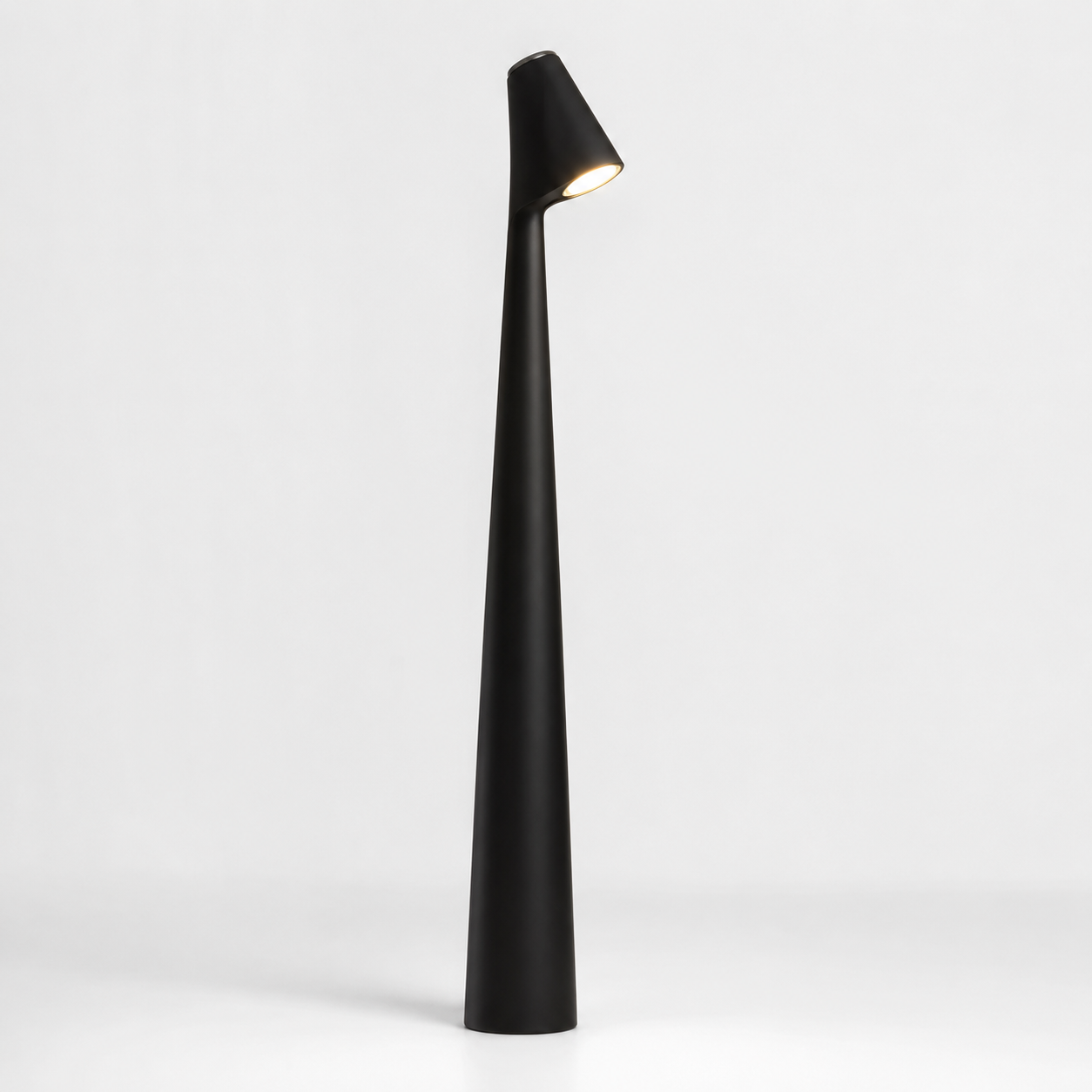 TaperLamp - Minimalist Rechargeable Table Lamp