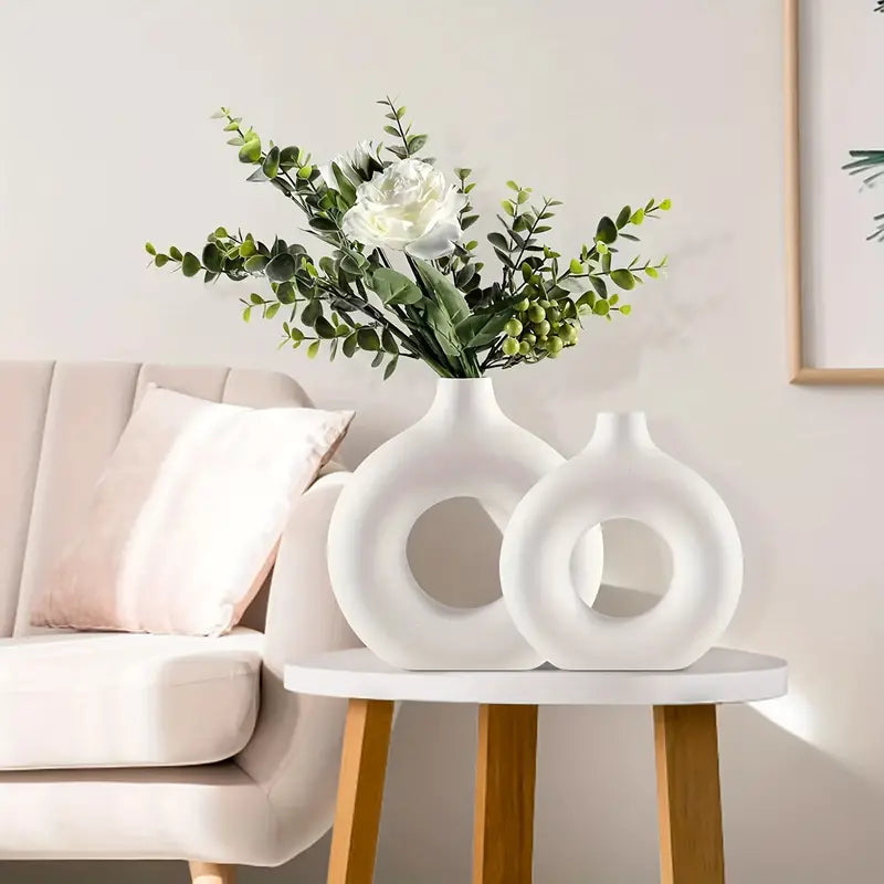 CircVase - Circular Hollow Decorative Vase