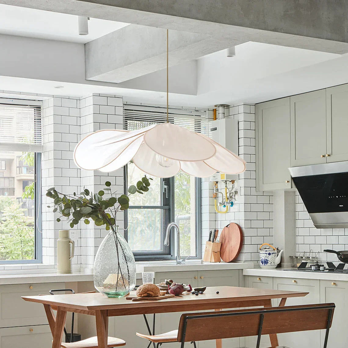 LeafLoom | Nordic Splice Chandelier for the Living Room