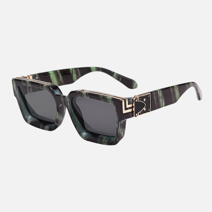 Variant image for Valentina | Unisex Sunglasses – Elegant UV Protection for All Occasions-6