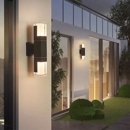 TwilightCast | Outdoor Double Wall Lamp