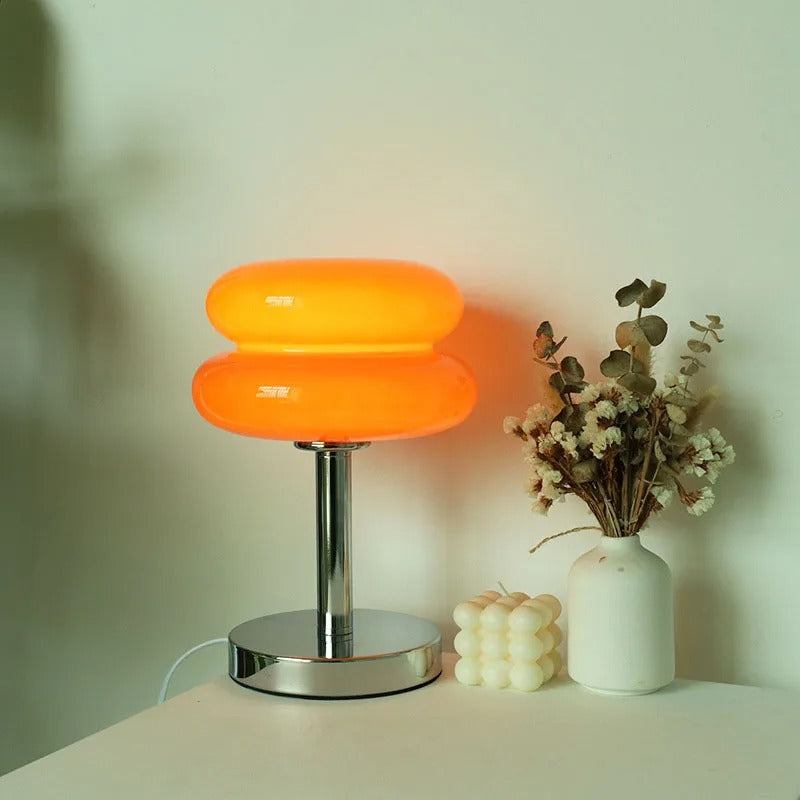 GlowLuxe | Funktionale und Moderne Glas-Tischlampe2