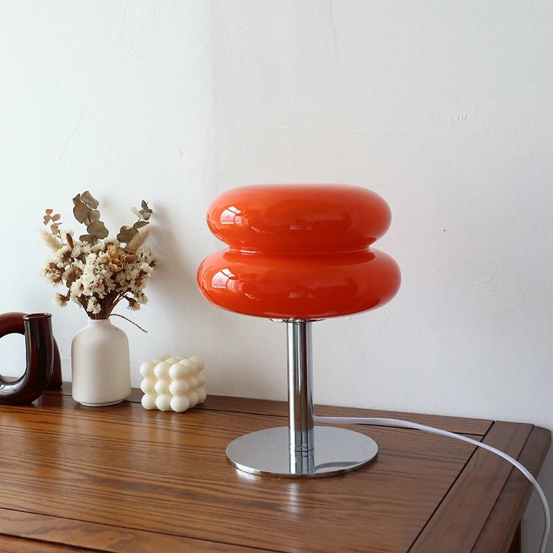 GlowLuxe | Funktionale und Moderne Glas-Tischlampe3