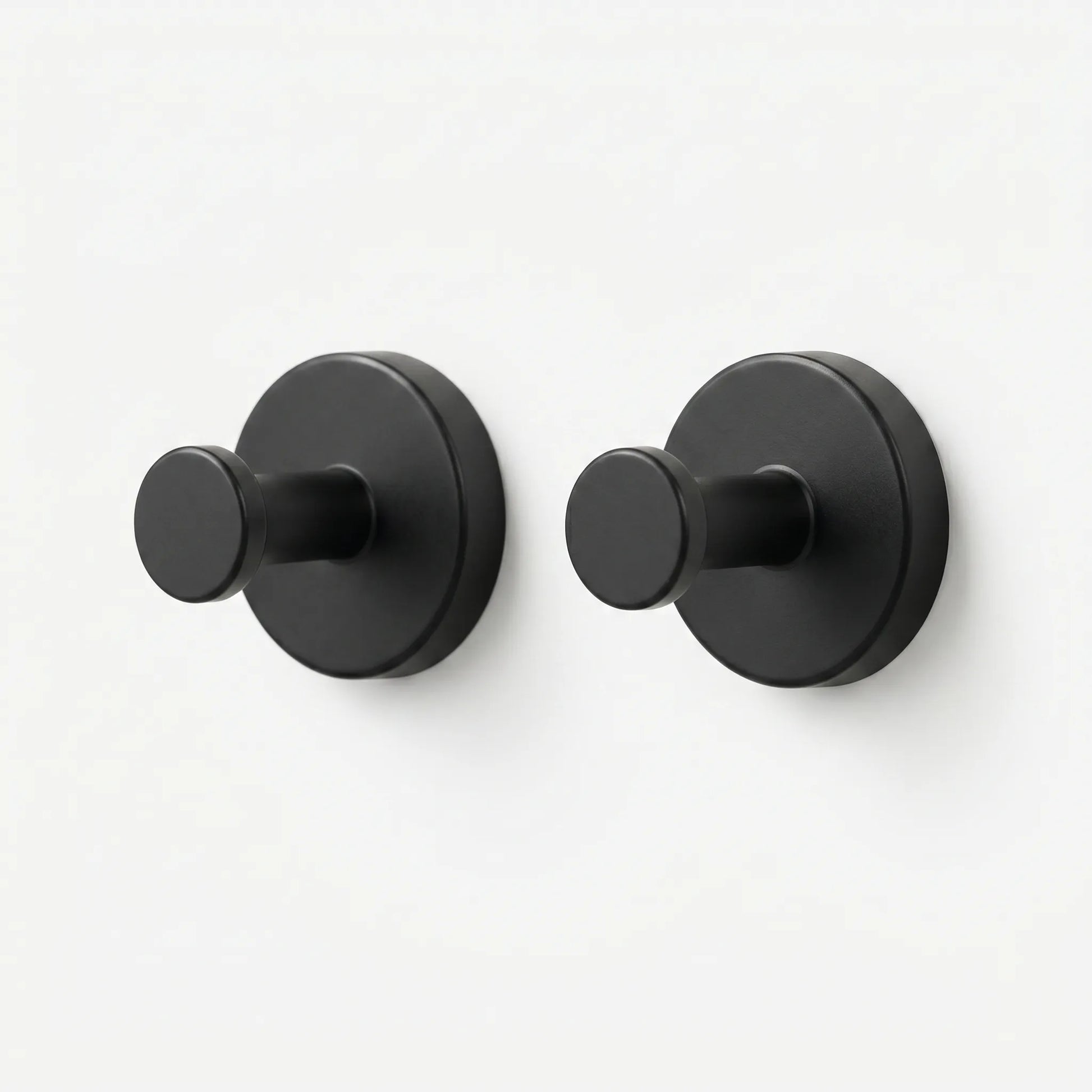 Gripza - Minimalist Adhesive Round Wall Hook