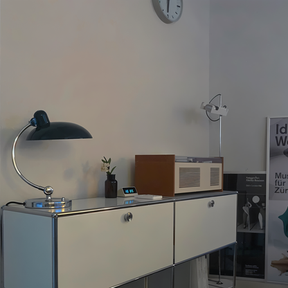 GlowVirella | Adjustable Vintage Desk Lamp Made of Iron