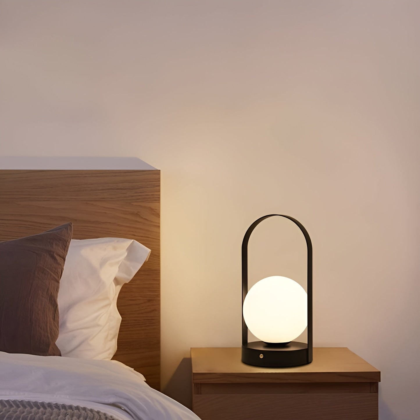 BeamBall | Wireless Table Lamp of High Quality