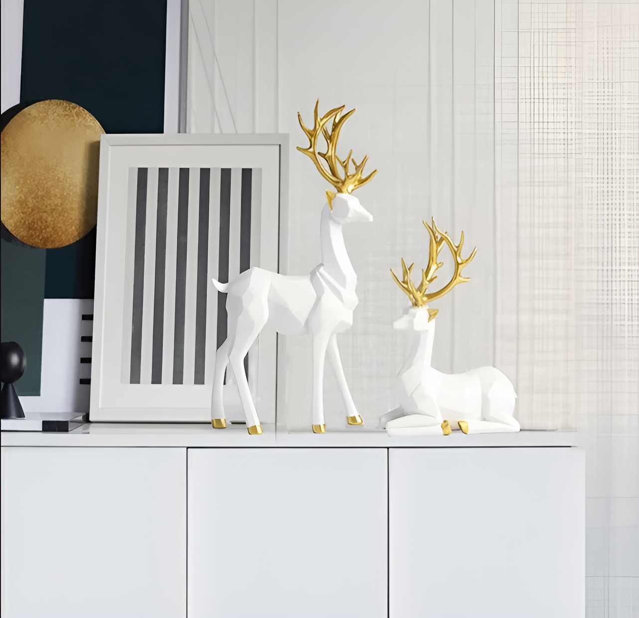 WinterWhimsy | Elegant Resin Reindeer Set