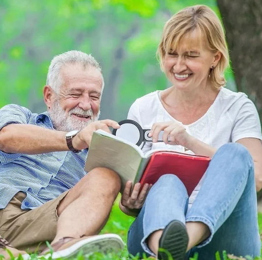 ZoomBright | 30x Magnifying Glass for Seniors