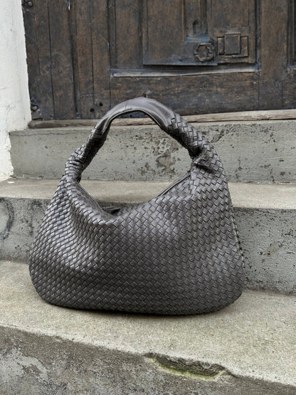 Intrica - Woven Shoulder Bag