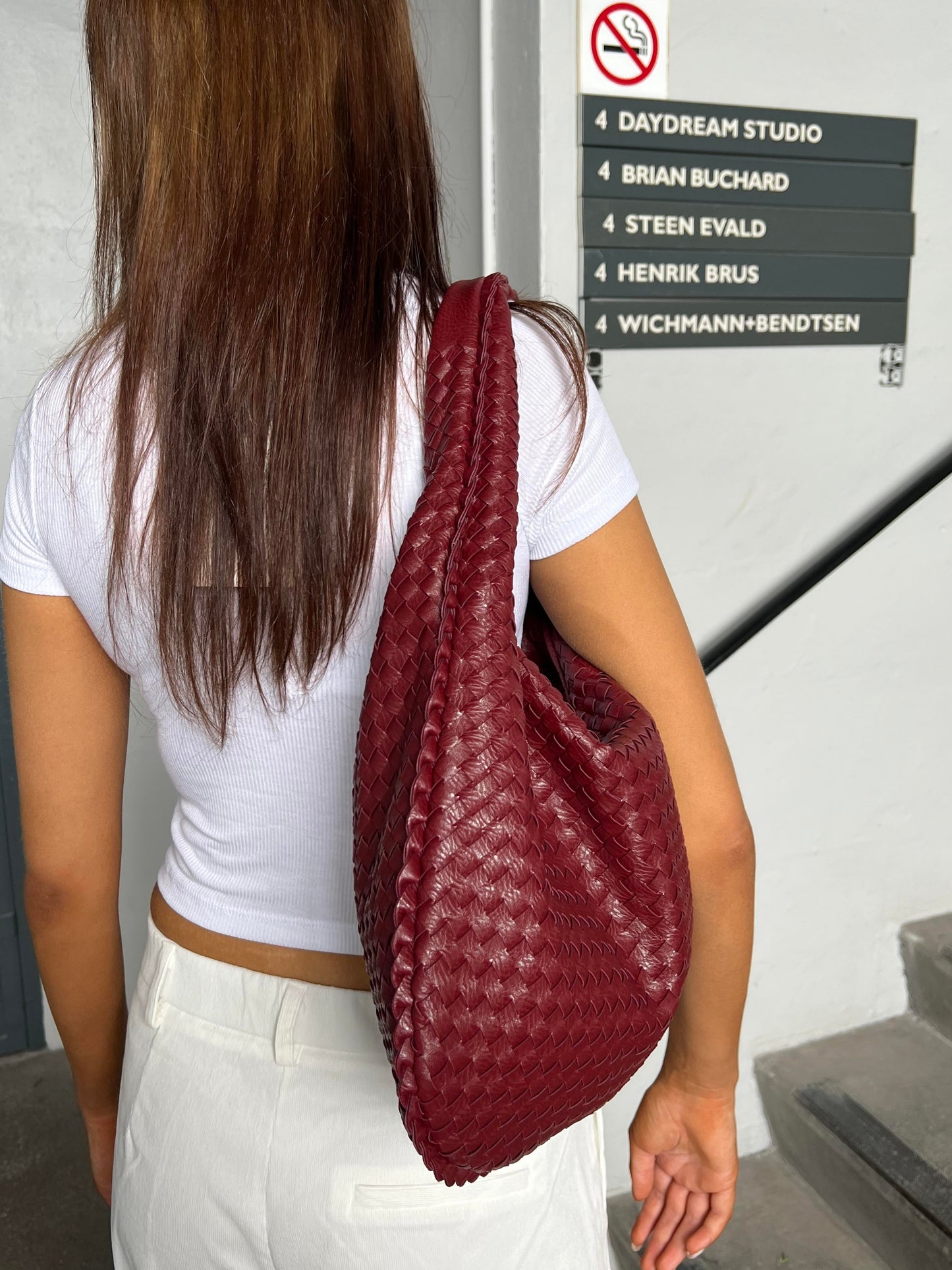Intrica - Woven Shoulder Bag