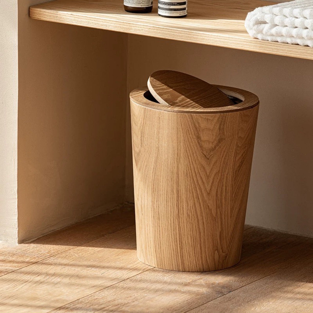 LignumBin - Minimalist Wood Grain Waste Bin