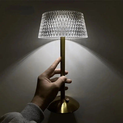LuminRetro | Wireless Retro Designer Table Lamp1