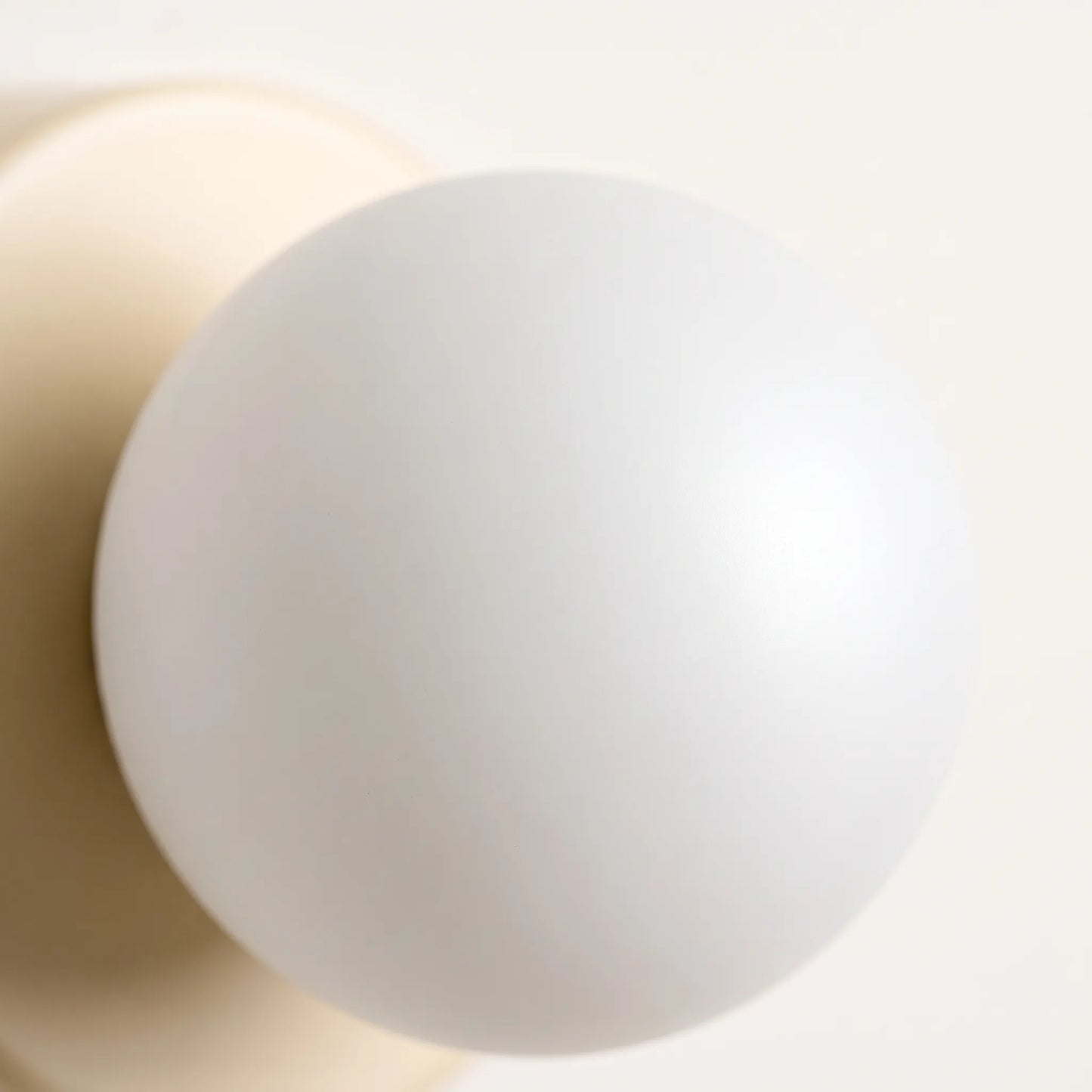 Lumnio - Minimalist Globe Wall Light Sconce