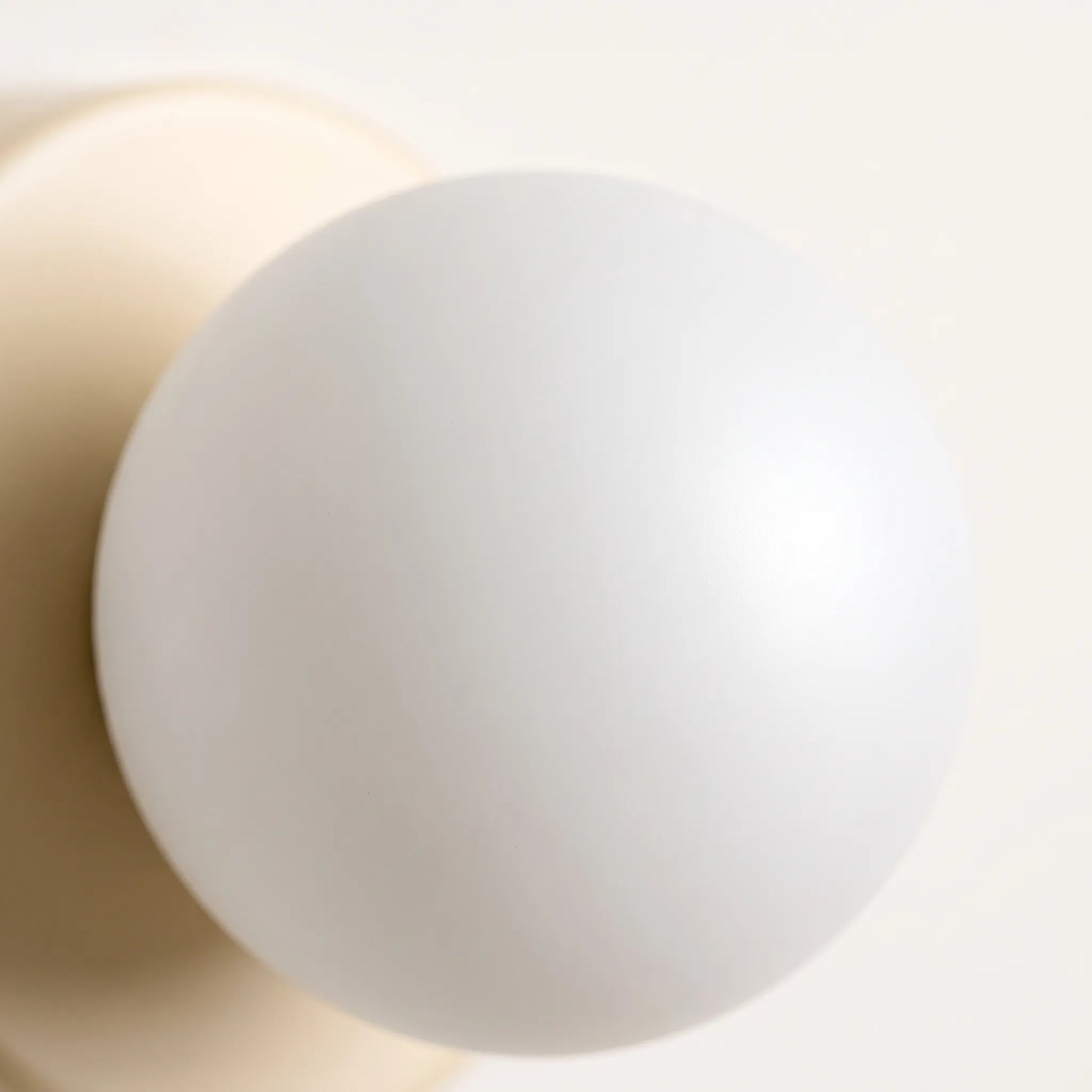 Lumnio - Minimalist Globe Wall Light Sconce