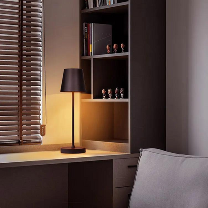 Luxalight | Luxury wireless table lamp