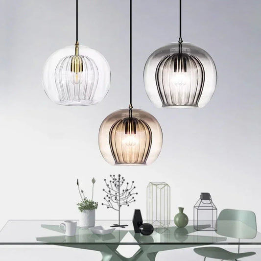 GlassGleam | Sleek Glass Pendant Lamp