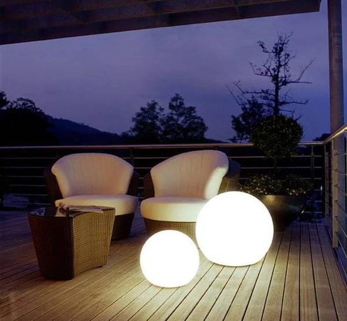 LunarSphere | Wireless Multicolored Patio Lighting
